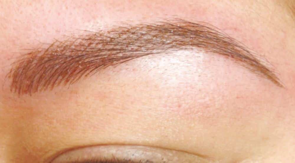 Enhancing eyebrows with microblading techniques
